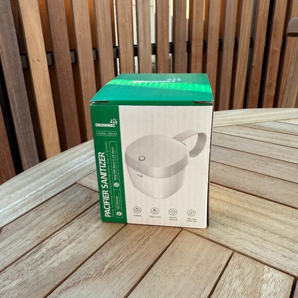 GROWNSY Pacifier Sanitizer Portable, UV Light Sanitizer on The Go, USB Charging - Picture 1 of 2